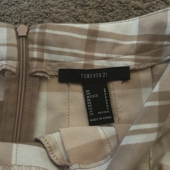 Forever 21 Plaid Pleated Mini Skirt NWOT - Picture 5 of 7
